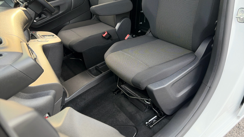 Vauxhall Combo Cargo Combo Electric 100kW Prime 52kWh H1 Van Auto